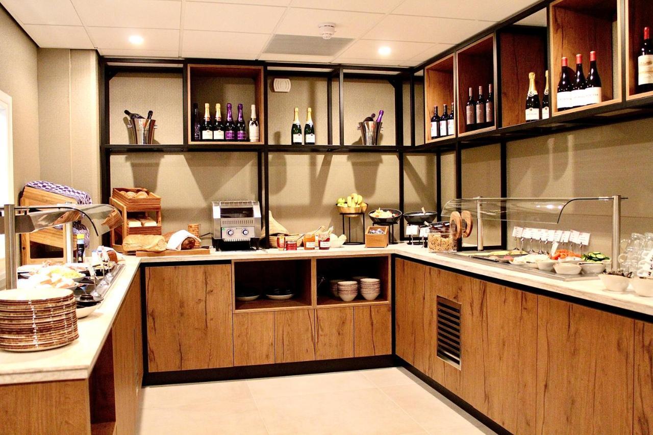 Hotel Duinhotel Breezand 4*